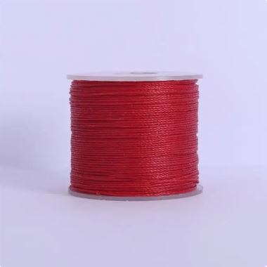 Nić poliestrowa malinowa