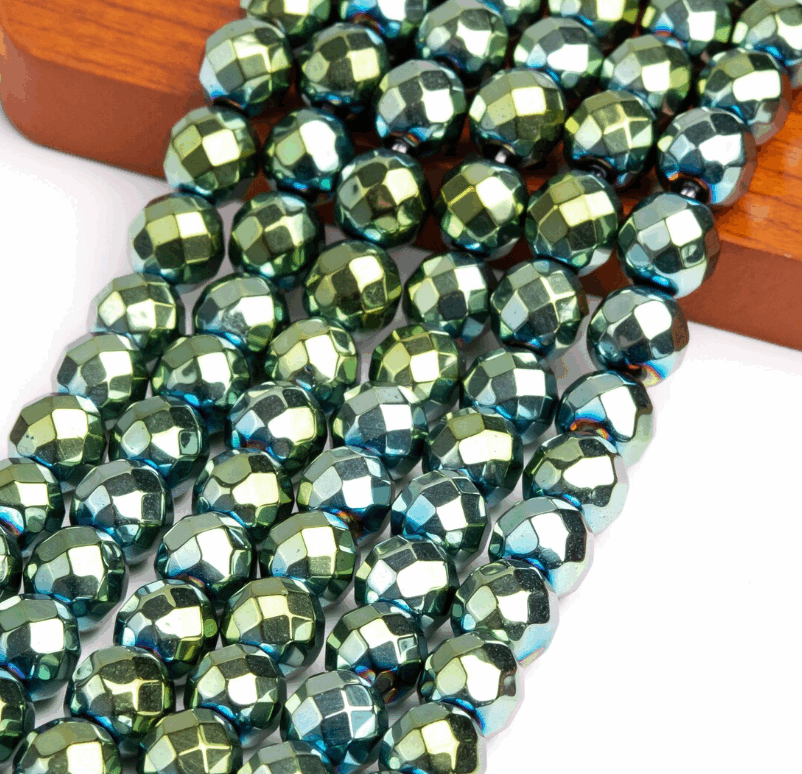 Hematyt kolor syrenka zielona 3mm fasetowany sznur/+-120szt